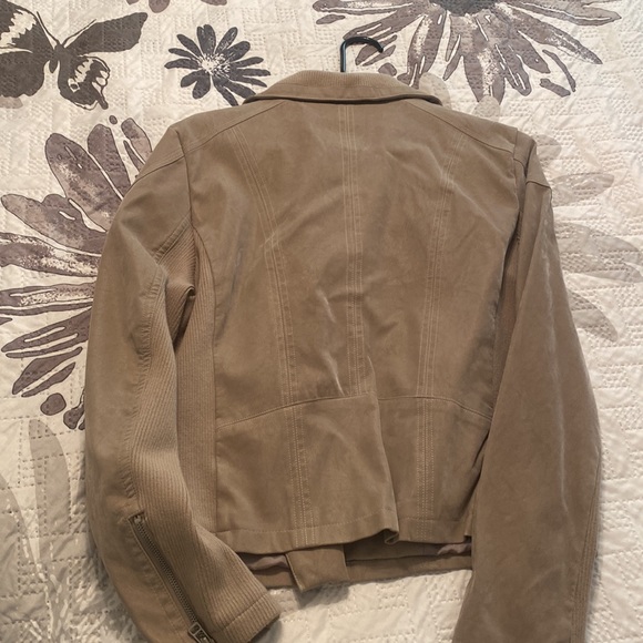 Tan Jacket - Picture 2 of 3